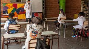 Desde el inicio del ciclo lectivo, en el 91% de los hogares las chicas y chicos tienen clases presenciales